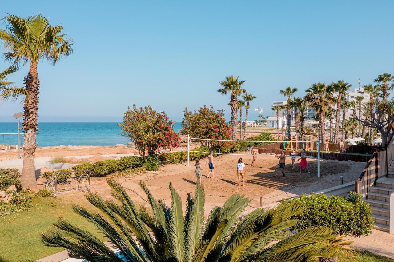 Louis Althea Beach Protaras Luaran gambar