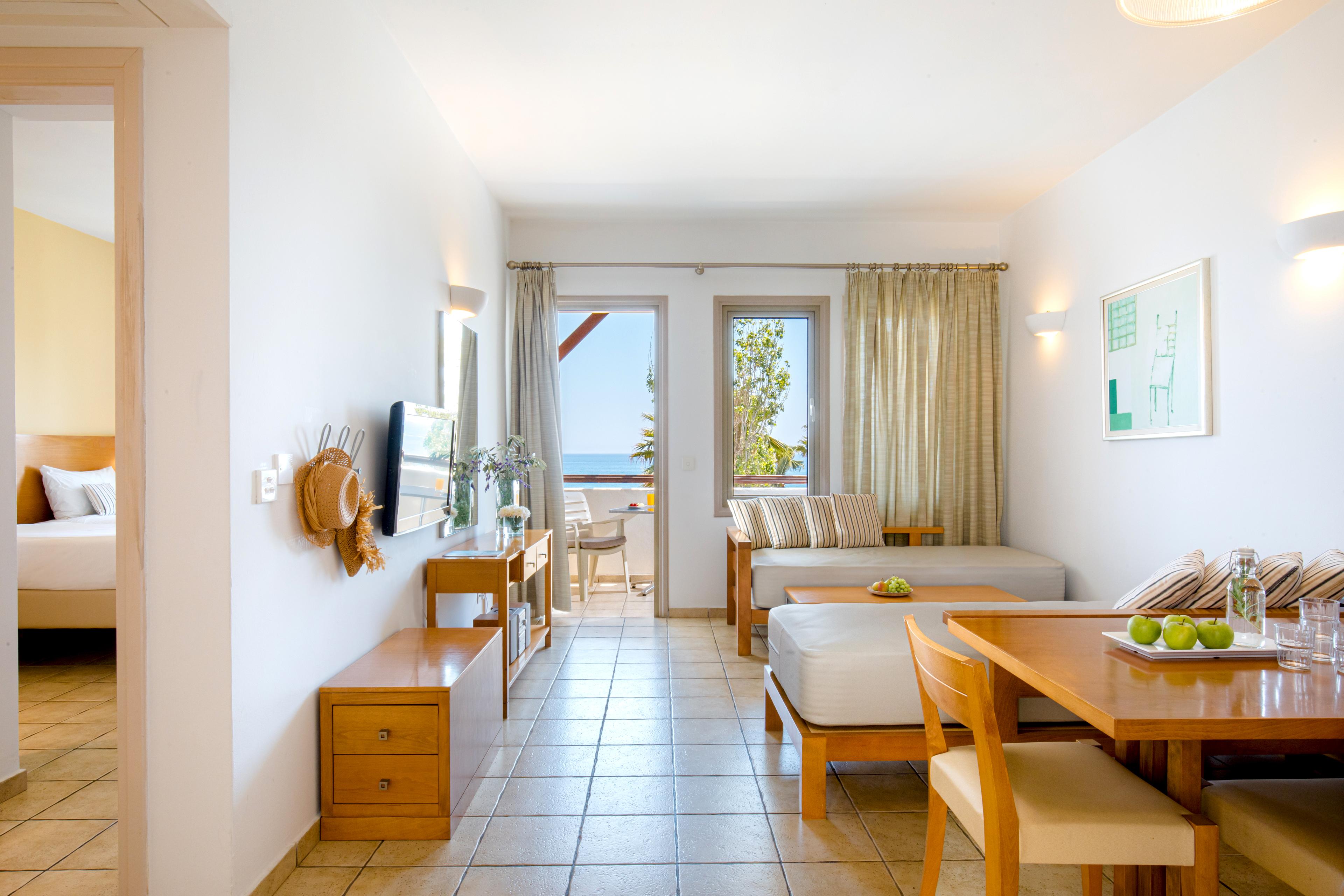 Louis Althea Beach Protaras Luaran gambar
